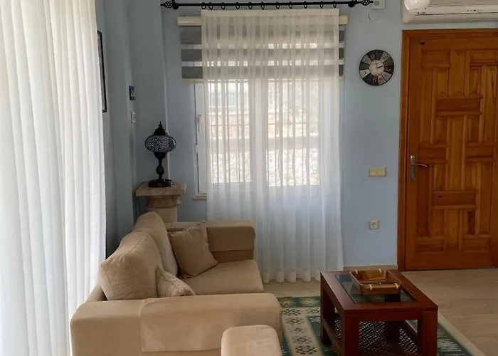 Sweet Family House شقة